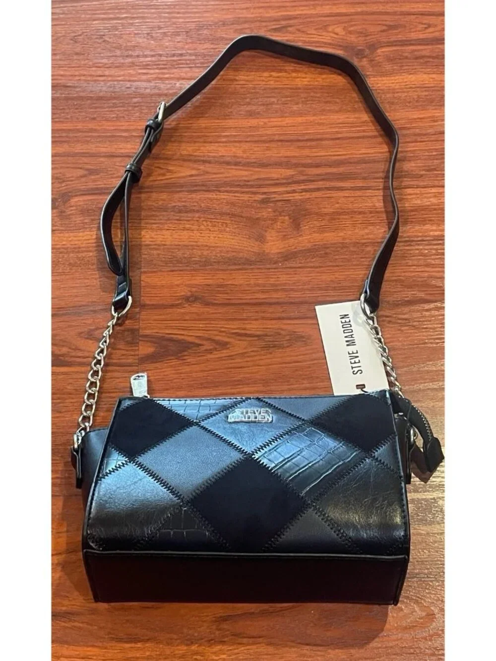 STEVE MADDEN BLACK CROSSBODY BAG